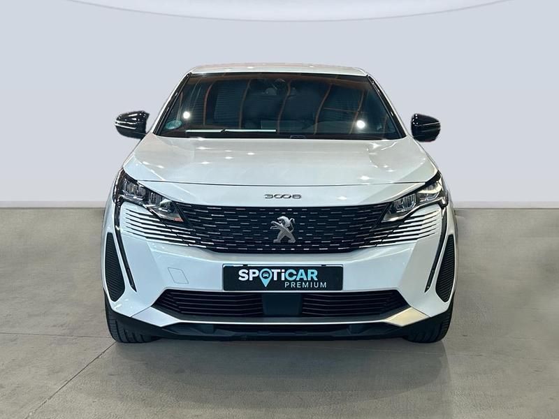 Usado Peugeot 3008 Allure 131 CV (96 kW) 2024 Blanco SUV