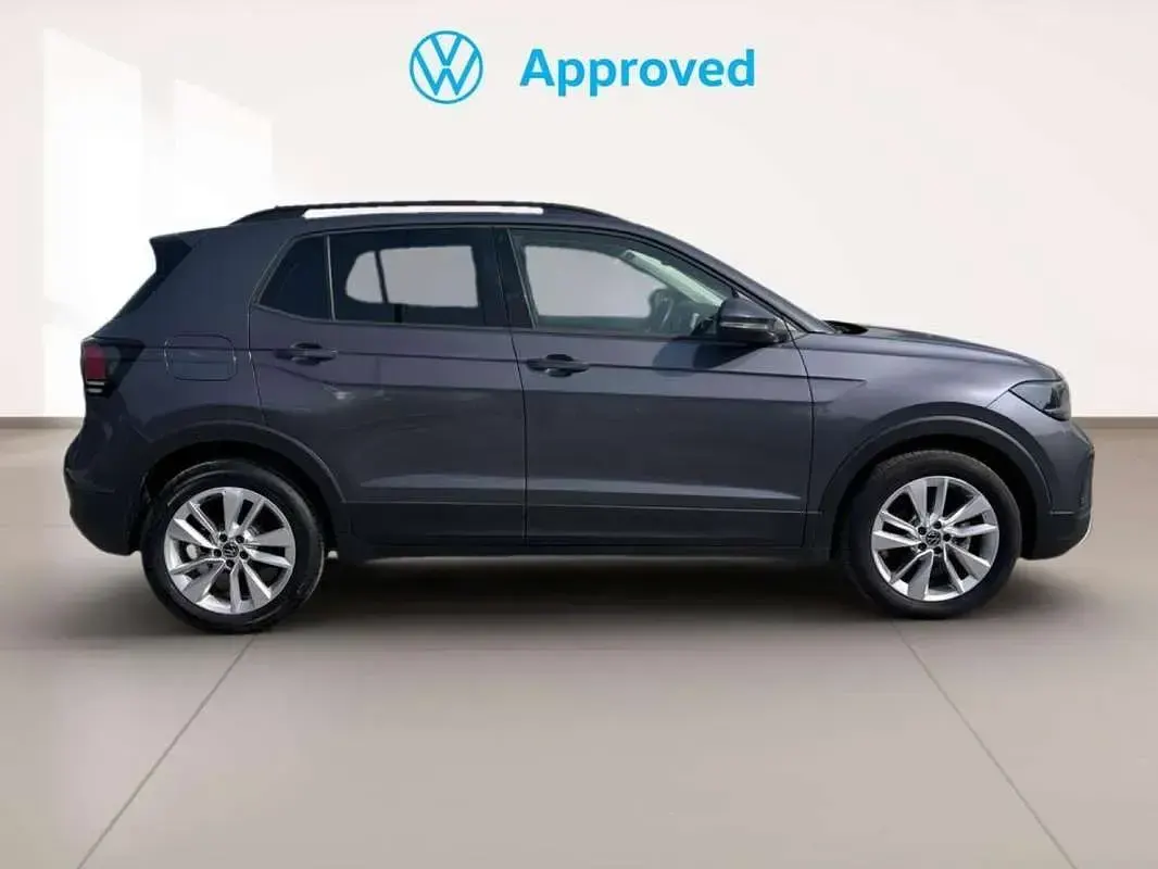 Usado VW T-Cross R-line 116 CV (85 kW) 2025 Gris SUV
