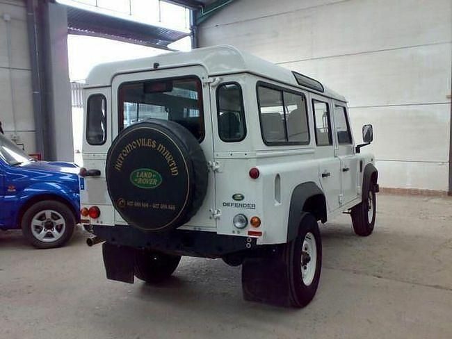 Usado Land Rover Defender 122 HP (89 kW) 2013 Branco SUV