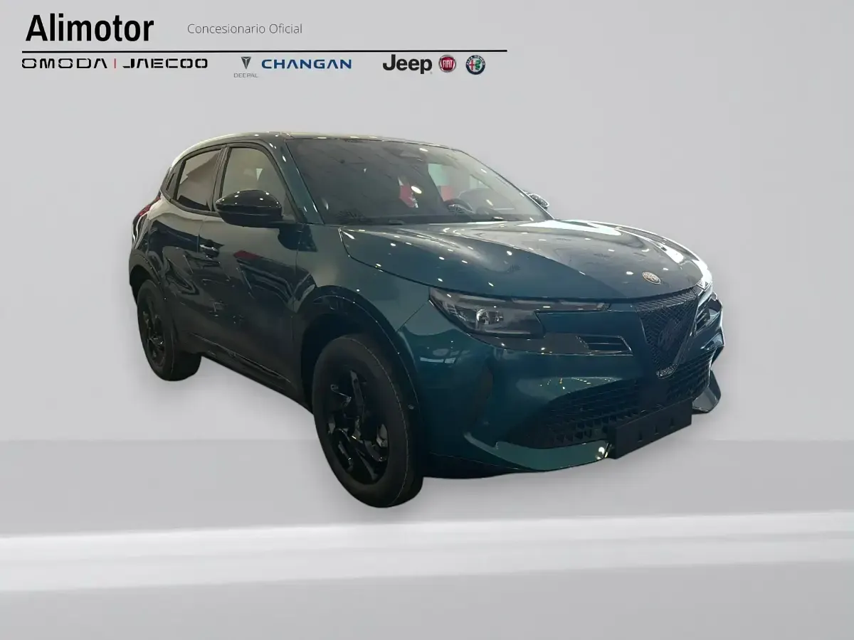 Nuevo Alfa Romeo Junior Ti 145 CV (106 kW) 2025 Verde SUV