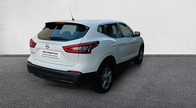 Usado Nissan Qashqai Acenta 116 CV (85 kW) 2019 Sapporo white (sólido) SUV