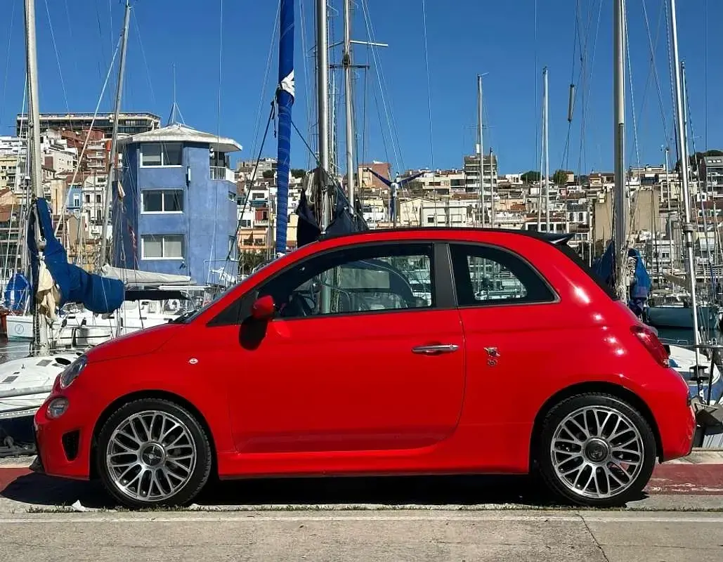 Usado Abarth 595C 145 CV (106 kW) 2018 Rojo Descapotable