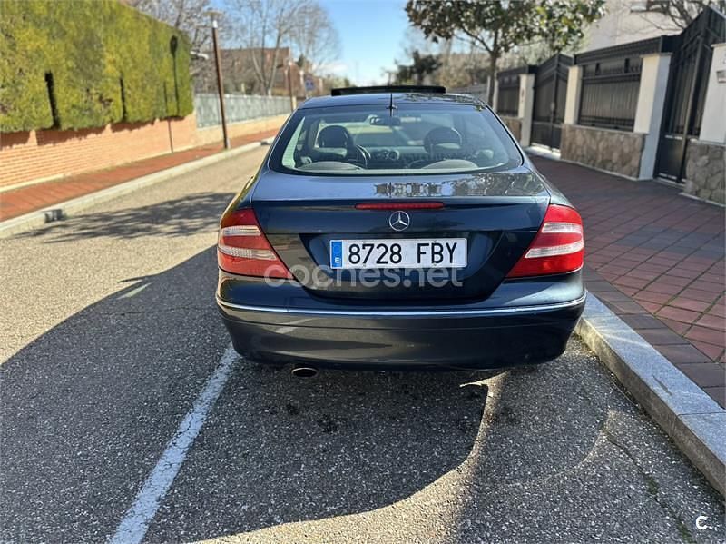 Usado Mercedes CLK320 Elegance 218 CV (160 kW) 2003 Azul Coupe