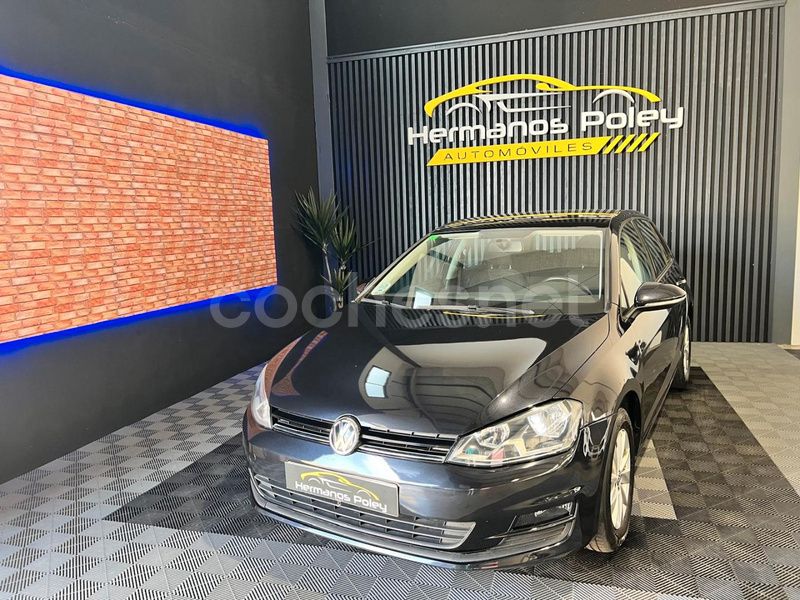 Negro Usado 2015 VW Golf VII Business Berlina | 10.200 € (Precio justo) - Imagen 1/4