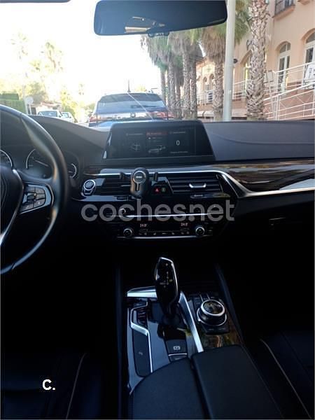 Azul Usado 2017 BMW 520 Berlina | 25.800 € (Precio justo) - Imagen 1/4