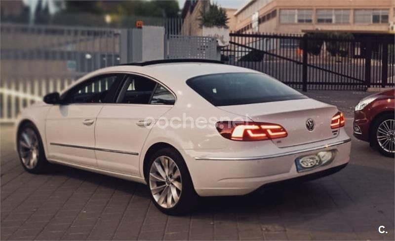 Usado VW CC 170 CV (125 kW) 2012 Blanco Berlina