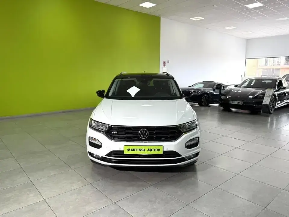 Usado VW T-Roc Advance 110 CV (80 kW) 2022 Blanco SUV