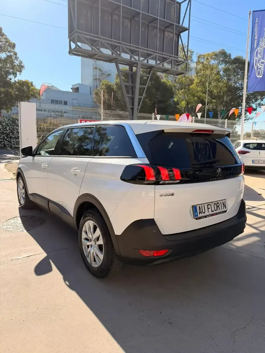 Occasion Peugeot 5008 Active 131 PK (96 kW) 2020 Wit SUV