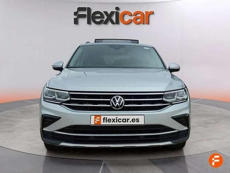 Usado VW Tiguan Life 150 CV (110 kW) 2021 Gris SUV
