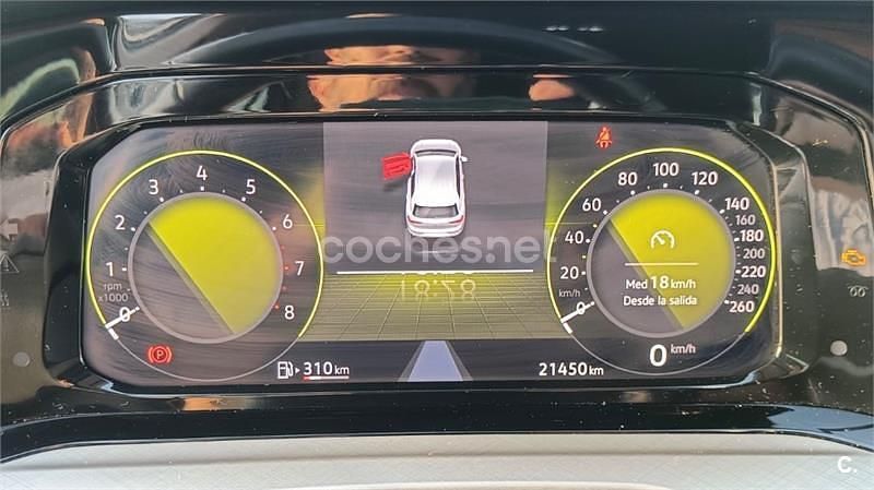 Usado VW Golf VIII Life 130 CV (95 kW) 2021 Blanco Berlina