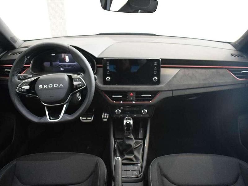 Nuevo Skoda Kamiq 116 CV (85 kW) 2025 Gris SUV