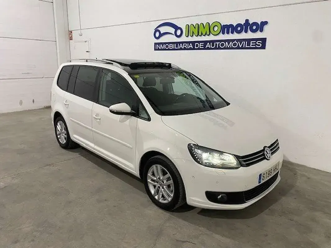 Usado VW Touran Advance 105 CV (77 kW) 2011 Blanco Monovolumen