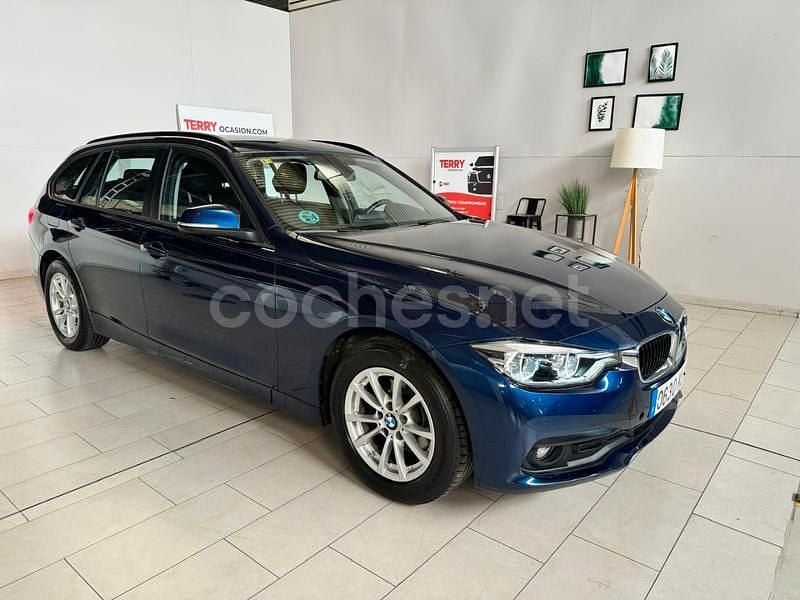 Azul Usado 2018 BMW 318 Familiar | 18.500 € (Precio justo) - Imagen 1/4