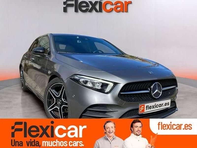 Gris Usado 2021 Mercedes A200 Utilitario | 24.590 € (Un poco caro) - Imagen 1/4