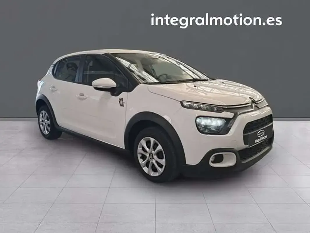 Usado Citroën C3 99 CV (72 kW) 2023 Blanco Utilitario