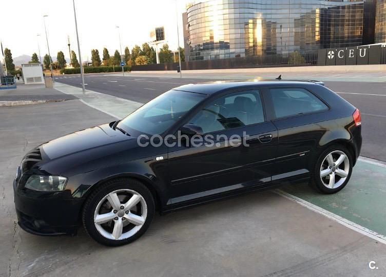 Usado Audi A3 Ambition 200 CV (147 kW) 2007 Negro Utilitario