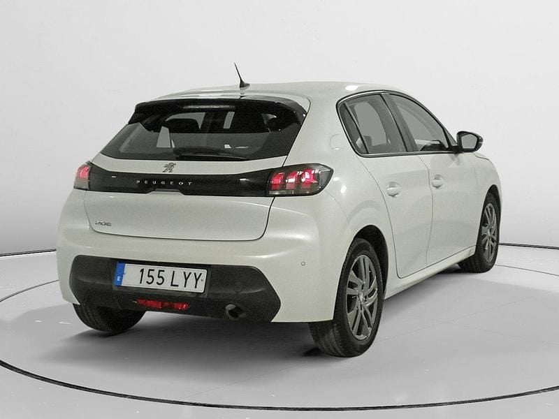 Usado Peugeot 208 Active 101 CV (74 kW) 2022 Blanco Utilitario