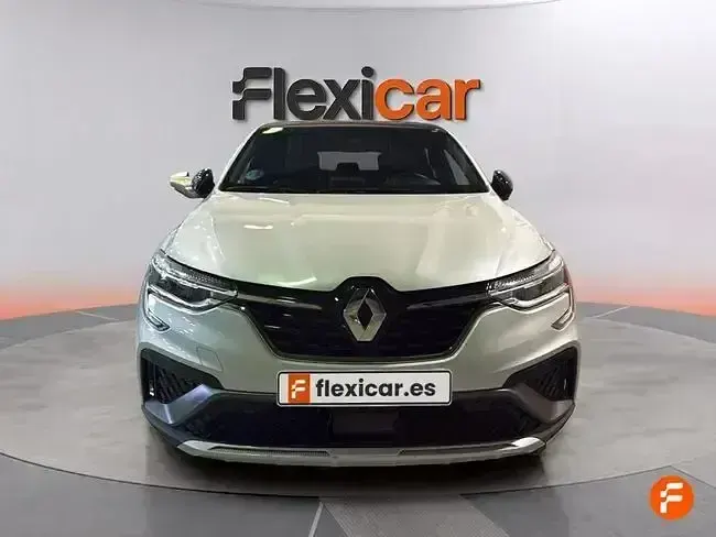 Usado Renault Arkana RS Line 140 CV (102 kW) 2023 Blanco SUV