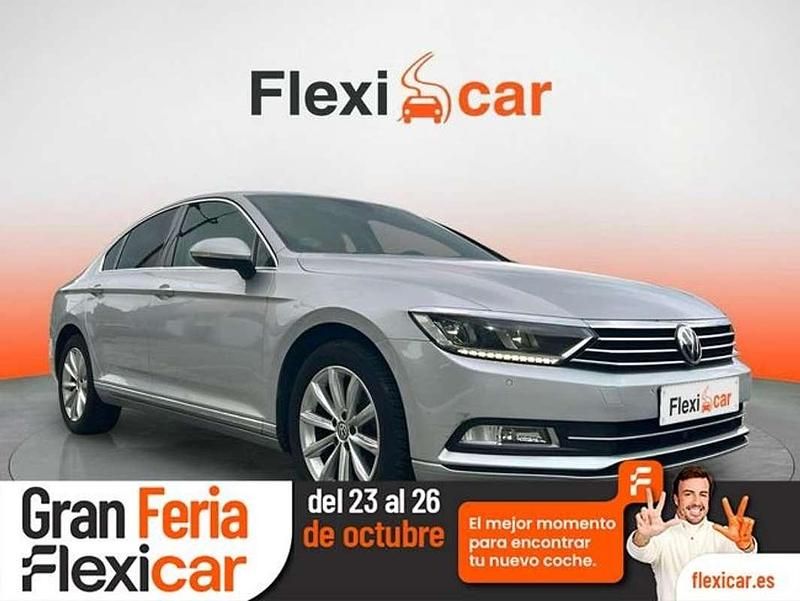 Gris Usado 2017 VW Passat Advance Berlina | 15.290 € (Buen precio) - Imagen 1/4