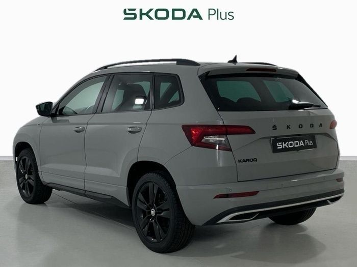 Gris Usado 2021 Skoda Karoq SportLine SUV | 23.250 € (Precio justo) - Imagen 1/4