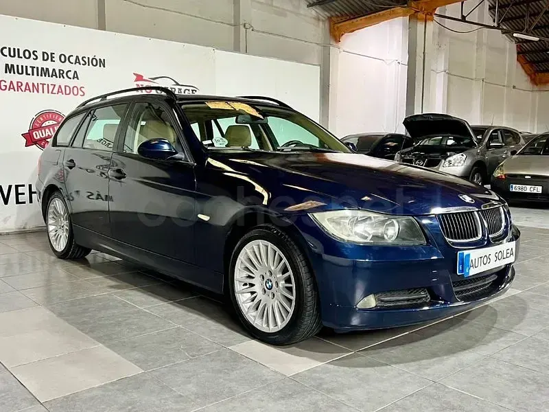Usado BMW 320 163 CV (119 kW) 2006 Azul Familiar