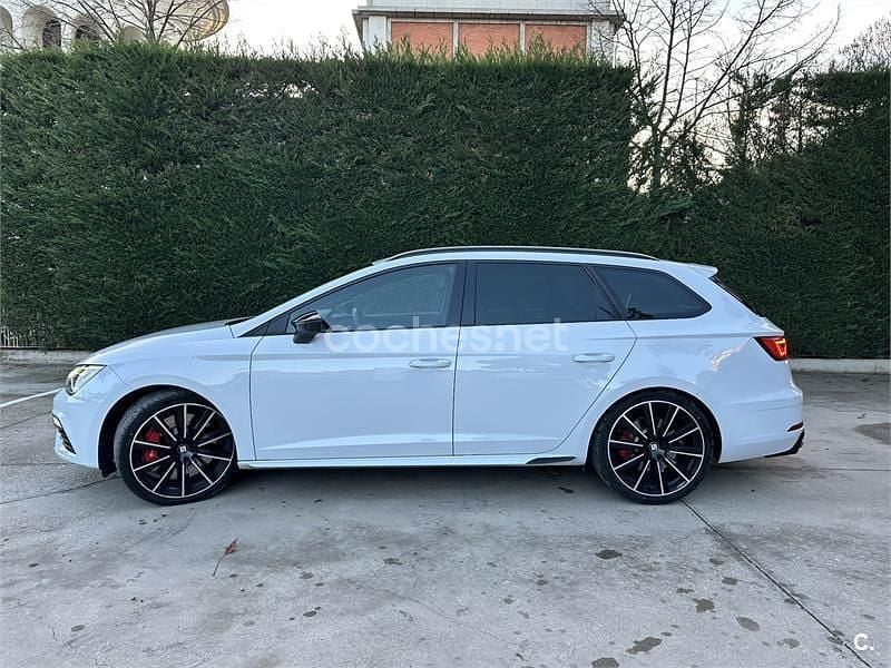Usado Cupra Leon 300 CV (220 kW) 2017 Blanco Familiar