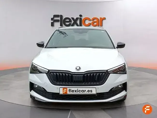 Usado Skoda Scala Monte Carlo 150 CV (110 kW) 2023 Blanco Utilitario