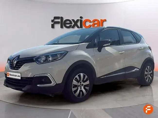 Usado Renault Captur Intens 90 HP (66 kW) 2018 Bege SUV