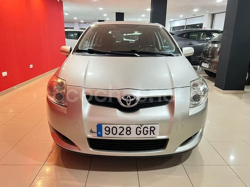 Usado Toyota Auris Sol 126 CV (92 kW) 2008 Gris / plata Berlina