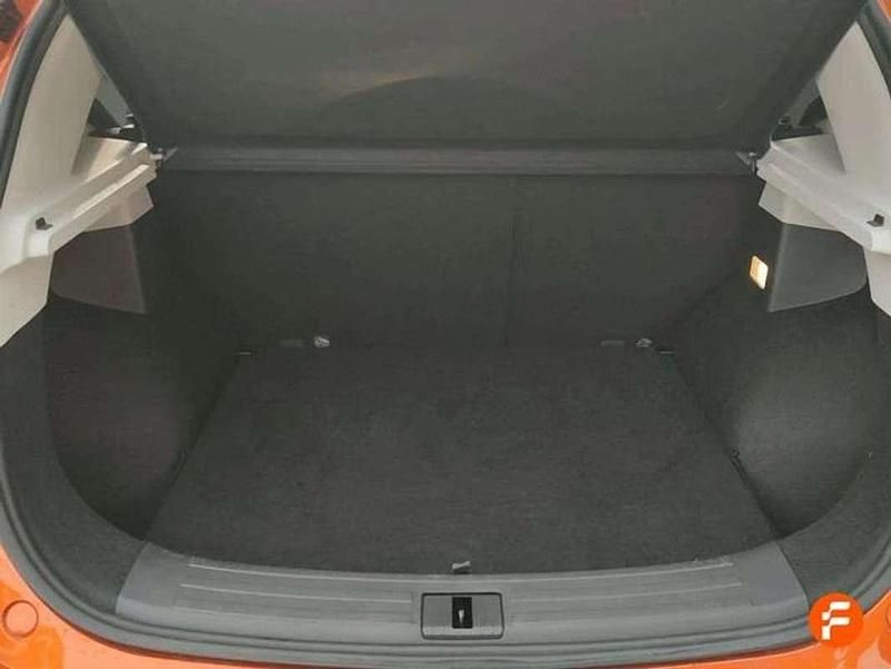 Usado MG ZS Comfort 116 CV (85 kW) 2025 Naranja SUV