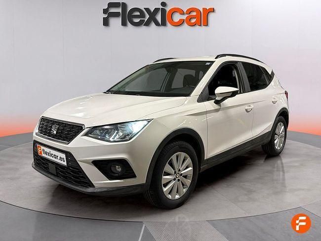 Usado Seat Arona Style 95 CV (69 kW) 2019 Blanco SUV