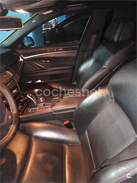 Usado BMW 535 286 CV (210 kW) 2011 Amarillo Familiar