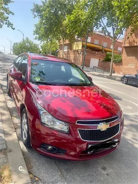 Usado Chevrolet Cruze LS 125 CV (91 kW) 2010 Rojo Berlina