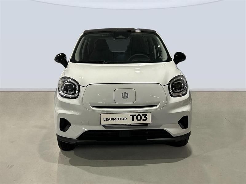 Nuevo Leapmotor T03 69 kW (95 CV) 2025 Blanco Utilitario
