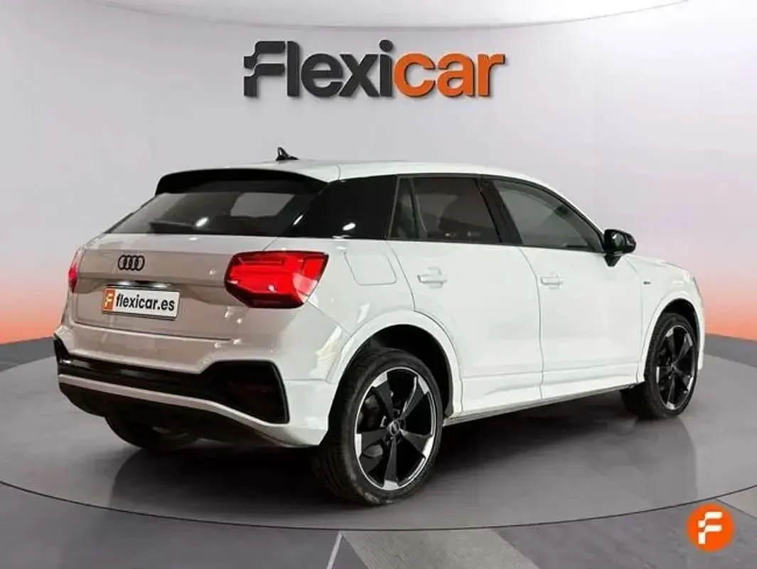 Usado Audi Q2 S-Line 150 CV (110 kW) 2024 Blanco SUV