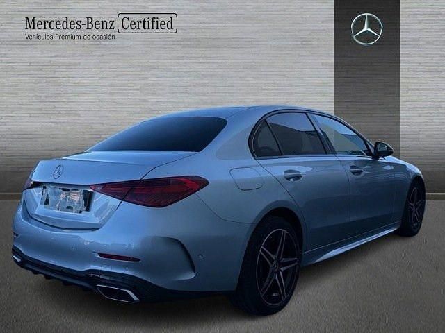 Usado Mercedes C300e AMG line 313 CV (230 kW) 2024 Plata hightech
