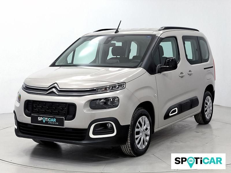 Usado Citroën Berlingo Feel 110 CV (80 kW) 2022 Beige Monovolumen