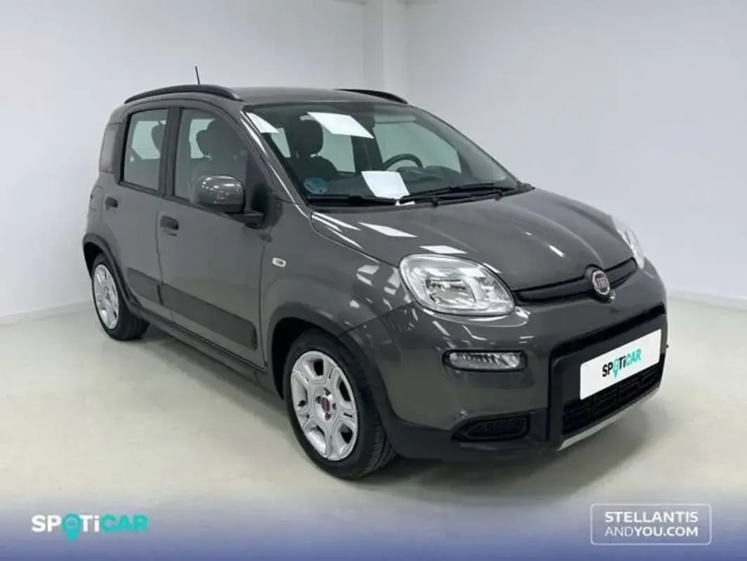 Usado Fiat Panda City Life 71 CV (52 kW) 2023 Negro Utilitario