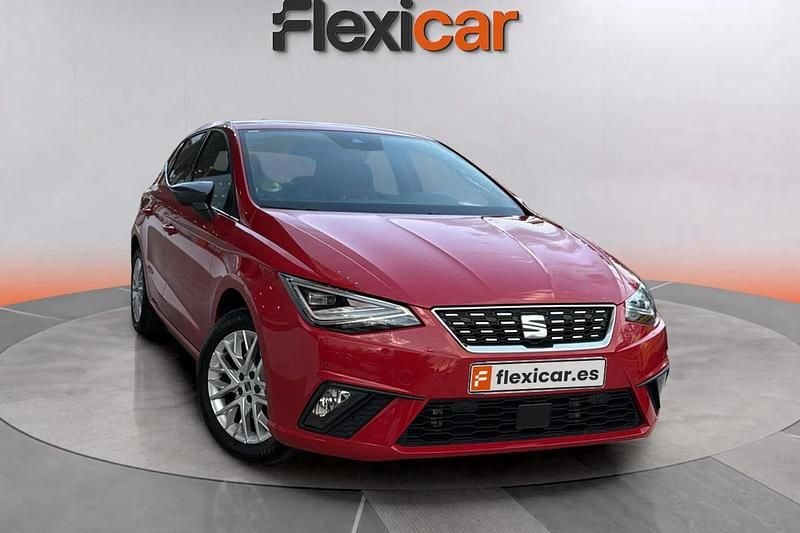 Rojo Usado 2024 Seat Ibiza Style Berlina | 15.790 € (Buen precio) - Imagen 1/4