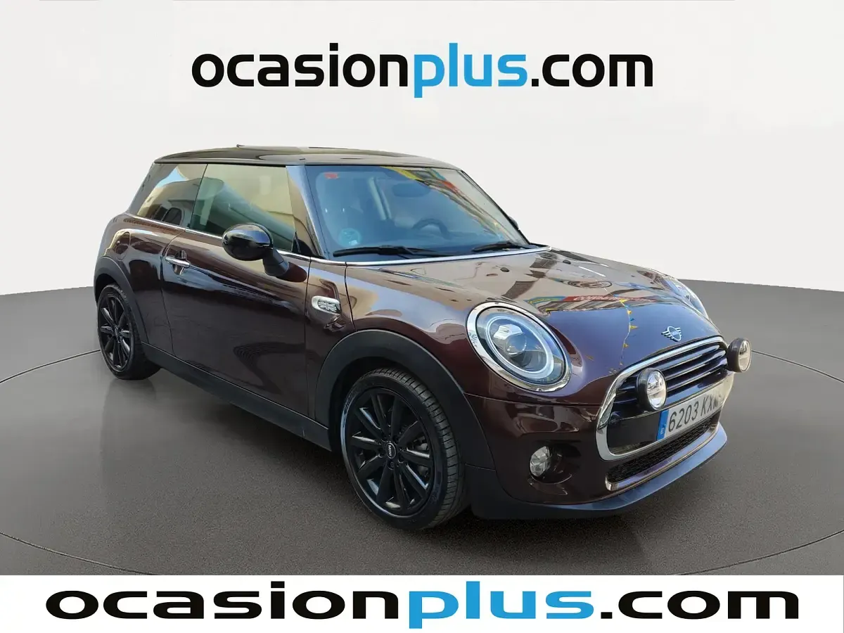 Usado Mini Cooper 136 CV (100 kW) 2019 Granate Utilitario