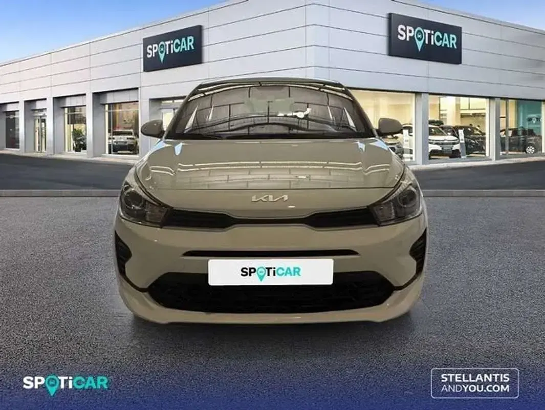 Usado Kia Rio 84 CV (61 kW) 2022 Blanco Utilitario