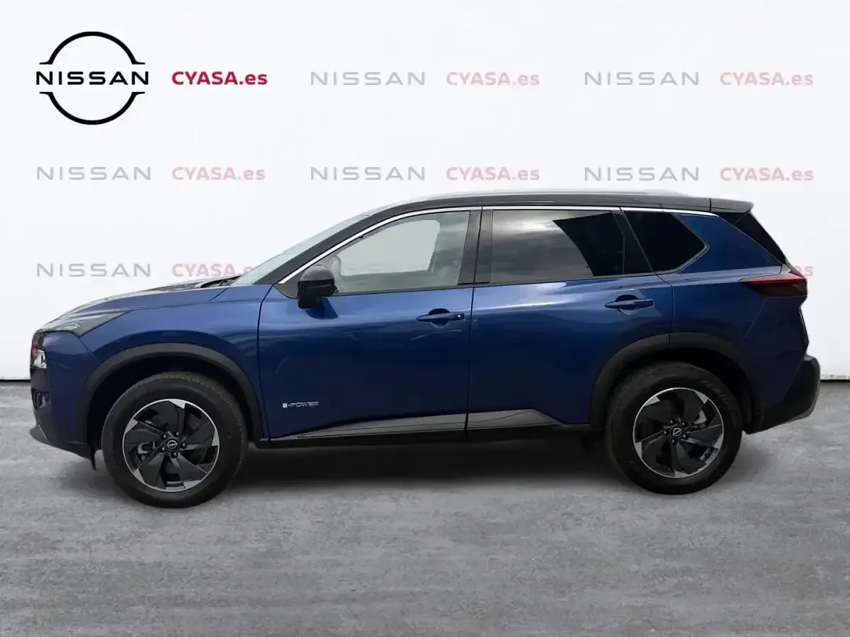 Usado Nissan X-Trail N-Connecta 213 CV (156 kW) 2025 Azul SUV