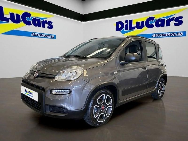Usado Fiat Panda City Life 70 CV (51 kW) 2022 Gris / plata Berlina