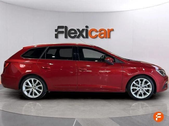Usado Seat Leon FR 150 CV (110 kW) 2019 Rojo