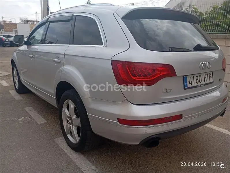 Usado Audi Q7 204 CV (150 kW) 2013 Gris / plata SUV