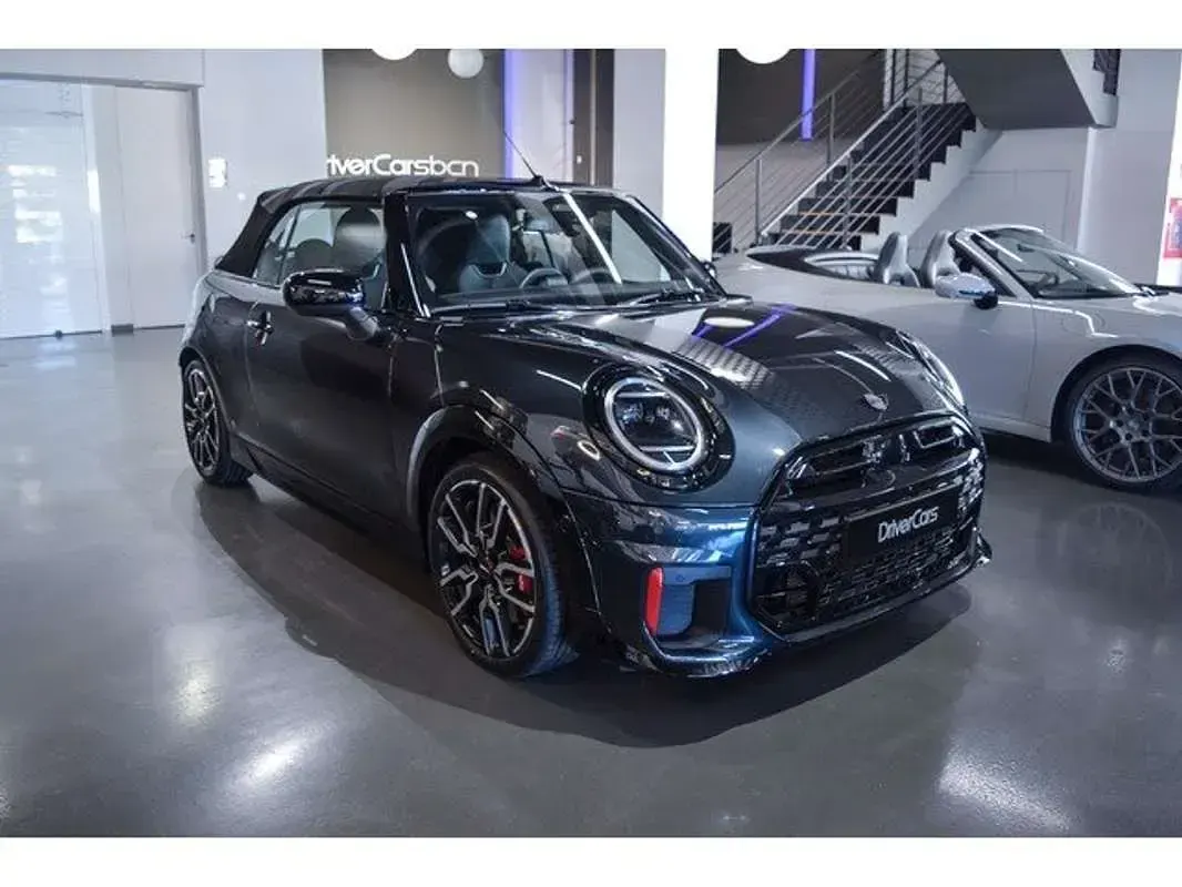 Usado Mini John Cooper Works Cabriolet 231 CV (169 kW) 2026 Gris Descapotable