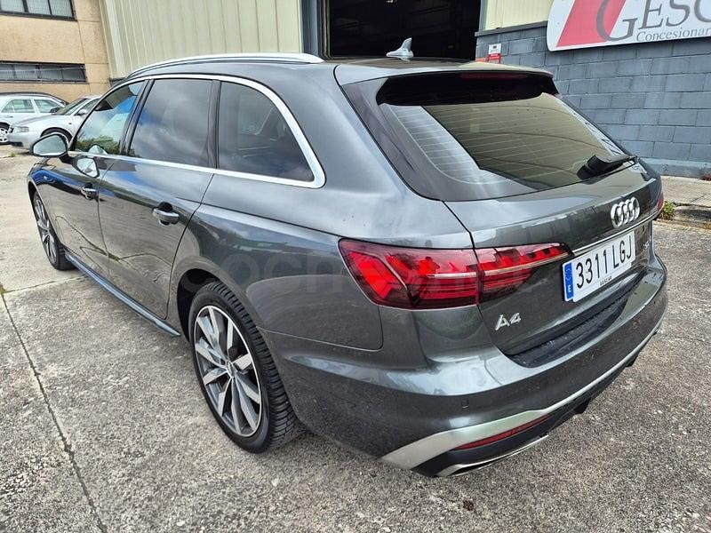 Begagnad Audi A4 S-Line 163 HK (119 kW) 2020 Grå Kombi
