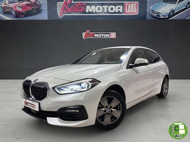 Usado BMW 116 116 CV (85 kW) 2021 Blanco Utilitario