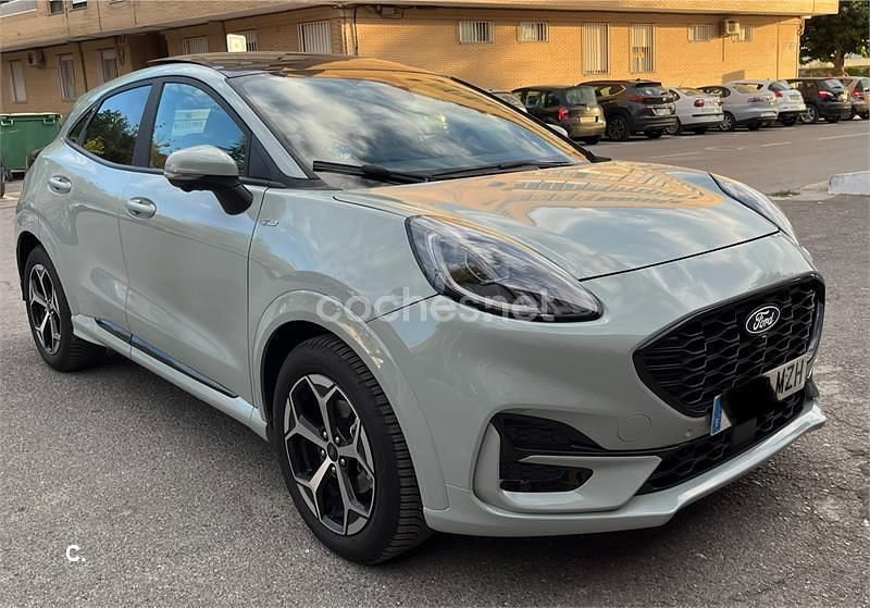 Gris / plata Usado 2025 Ford Puma ST-Line X SUV | 22.500 € (Precio justo) - Imagen 1/4