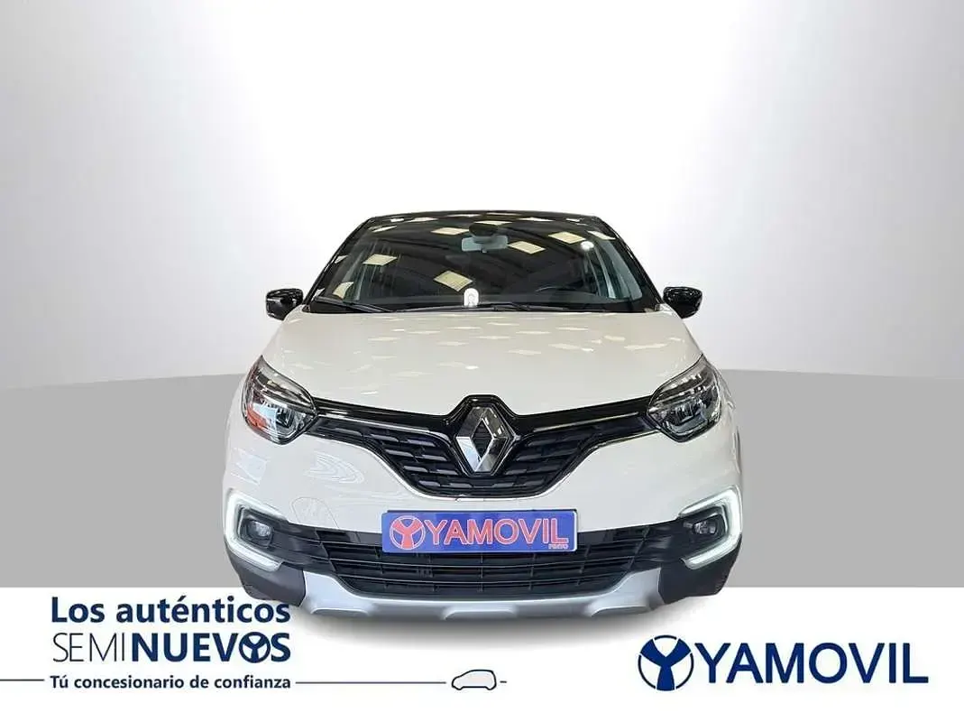 Usado Renault Captur Zen 90 CV (66 kW) 2018 Beige SUV